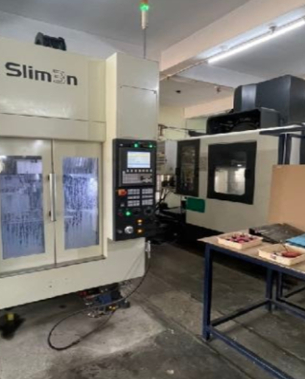 Makino Slim 3N with High Torque Spindle